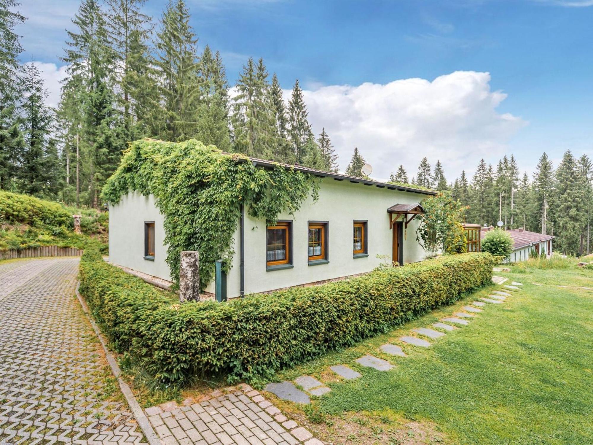 Holiday Home With Shared Pool In J Gersgr N Bad Reiboldsgrün Eksteriør billede