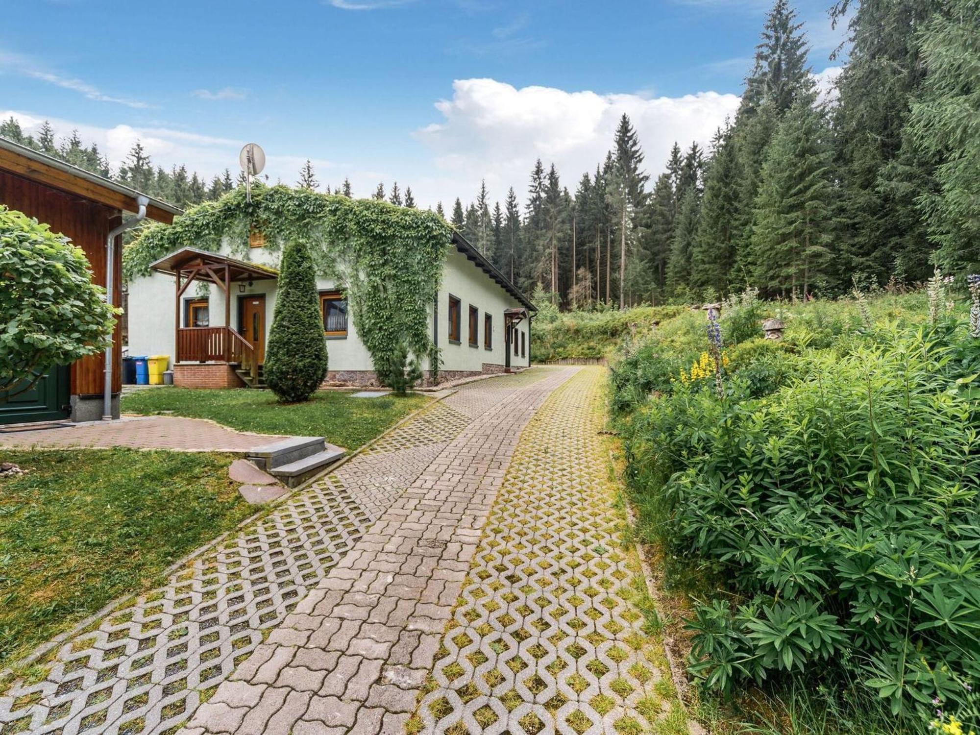 Holiday Home With Shared Pool In J Gersgr N Bad Reiboldsgrün Eksteriør billede